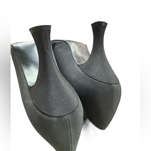 Stuart Weitzman Heels Vtg 90’s women’s Sz 7 W Fabric Pumps Shoes Classic…​​​​ - Picture 7 of 7